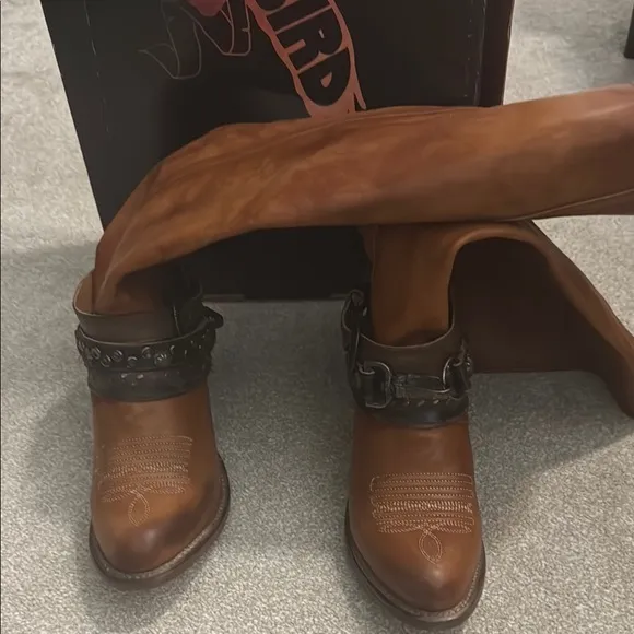 Freebird Rodondo boots in whiskey size 8, NIB original packaging