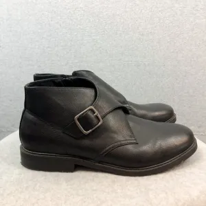 Frye &amp; Co Mens 13 Oliver Stacked Heel Boots Black Faux Leather Crossover Buckle