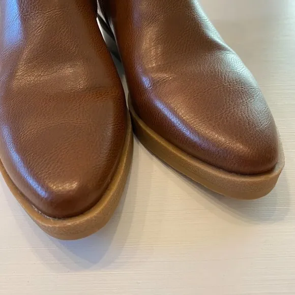 Frye &amp; Co. Women's Booties Pembrooke Redwood Stacked Heel Boots Size 8.5 M PLF22
