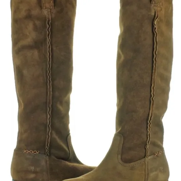 Frye boots 9b,​​​​​​​​​​​​​​​​​​​​​​​​​