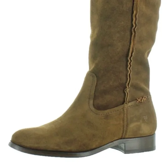 Frye boots 9b,​​​​​​​​​​​​​​​​​​​​​​​​​