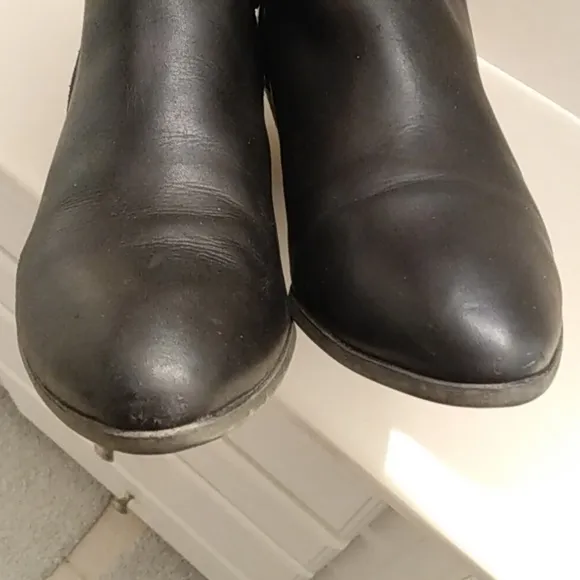 FRYE Judith Black Leather Double Zip Ankle Boots Stacked Heel Booties
