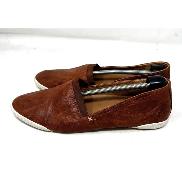 Frye Melanie Loafer 9.5 Slip-On Leather Shoes Round Toe Brown White Womens