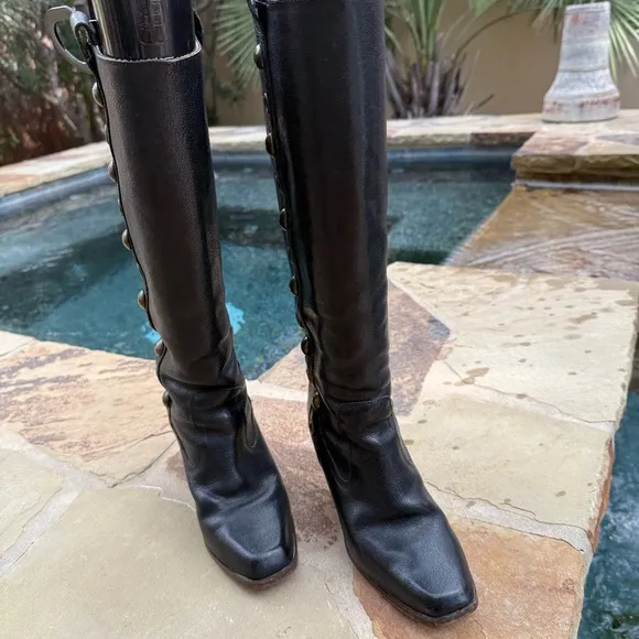 Frye Piper studded chocolate brown stacked heel boots SZ 8.5
