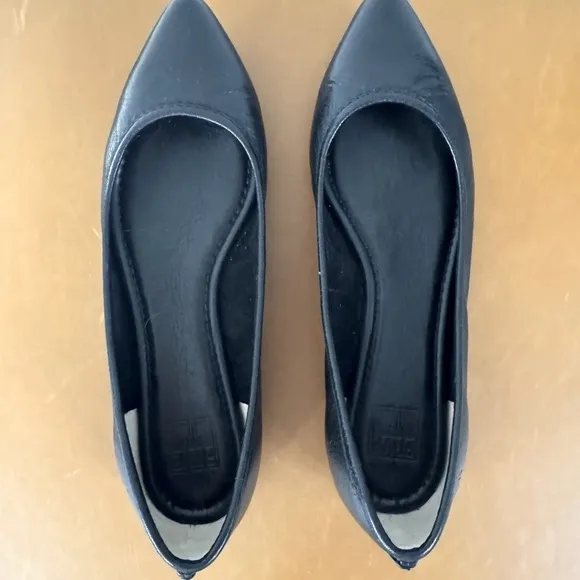 Frye Regina Black Leather Women's Ballet Flats Size 7