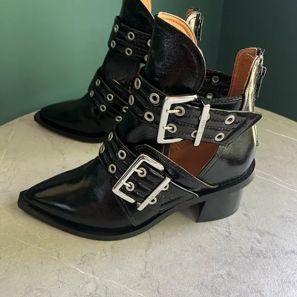 GANNI Black Chunky Buckle Open Cut Boots