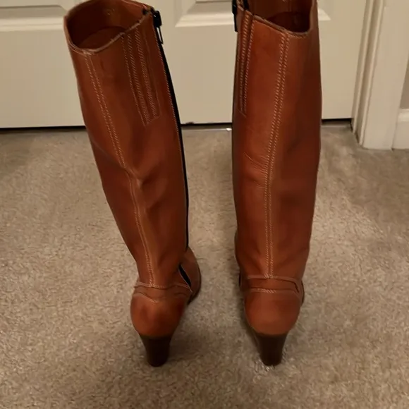 Genuine leather vintage knee-high boots size 8