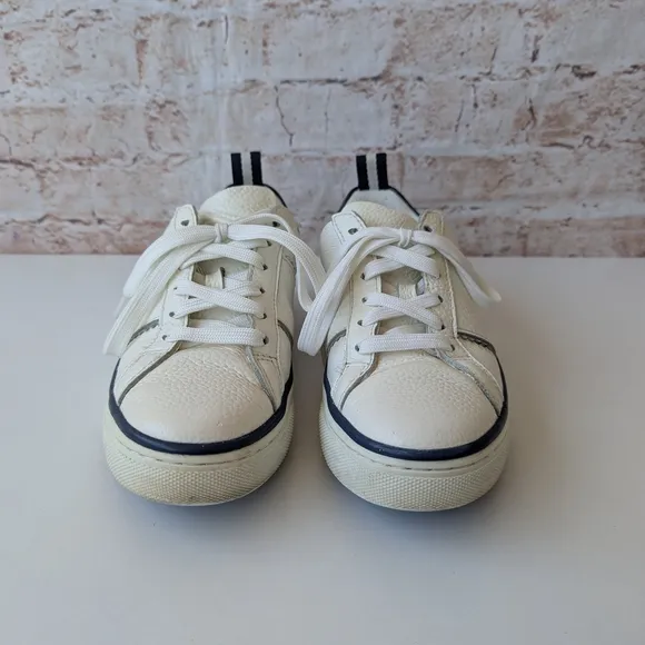 G/FORE White and Black Sneakers