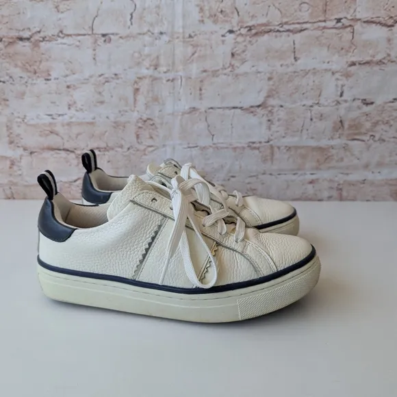 G/FORE White and Black Sneakers