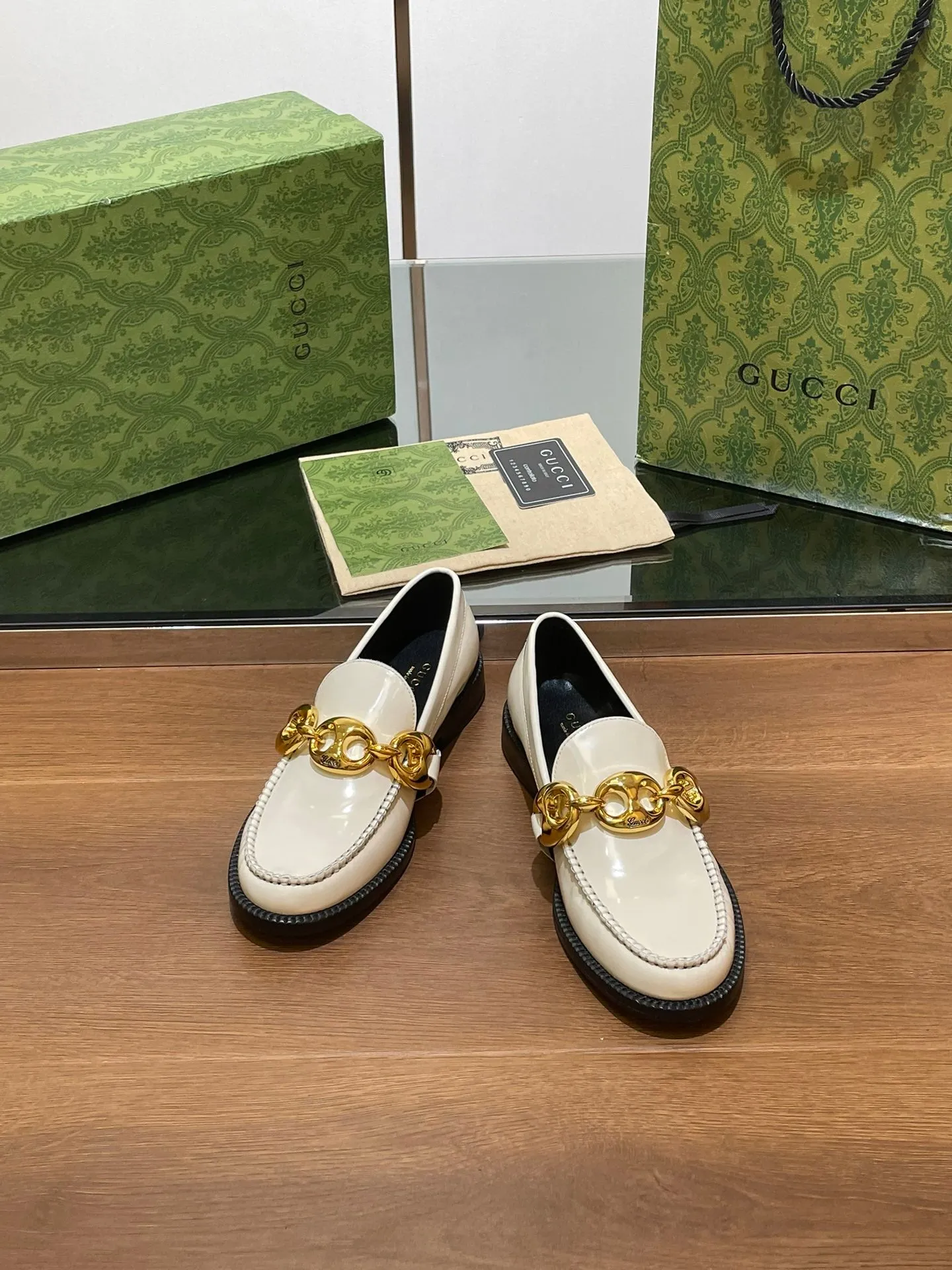 GG LOAFER SHOES IN WHITE CALFSKIN