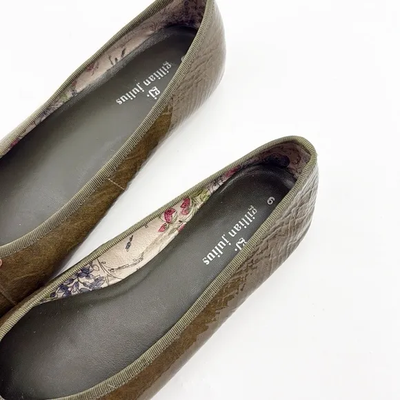 Gillian Julius Ballet Flats Size 6 Green Patent Leather Bow Toe Slip-on Shoes