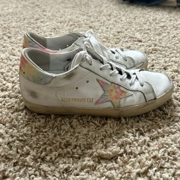 Golden Goose White and Pink Casual Sneakers