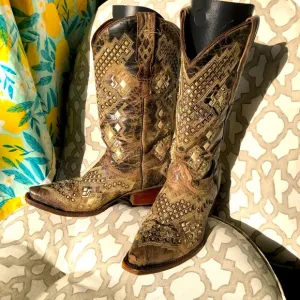 GOLDEN GUNS Studded Rhinestones Western 5664 Cowboy Boots 8