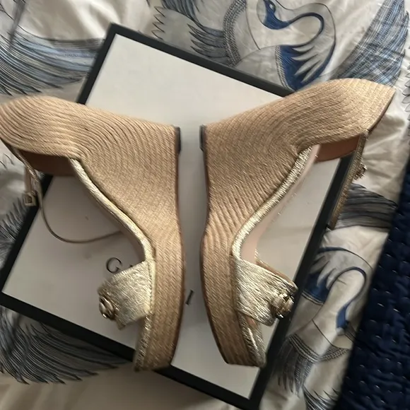 Gucci Authentic Platino High Heel Espradilles. Size 42 /12.