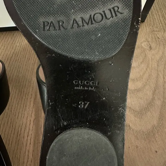Gucci GG Marmont Black Thong Sandals