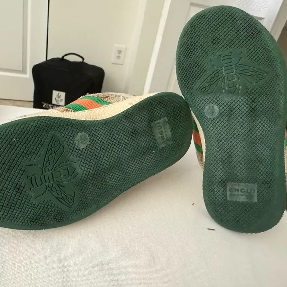 Gucci Kids Beige and Green Sneakers