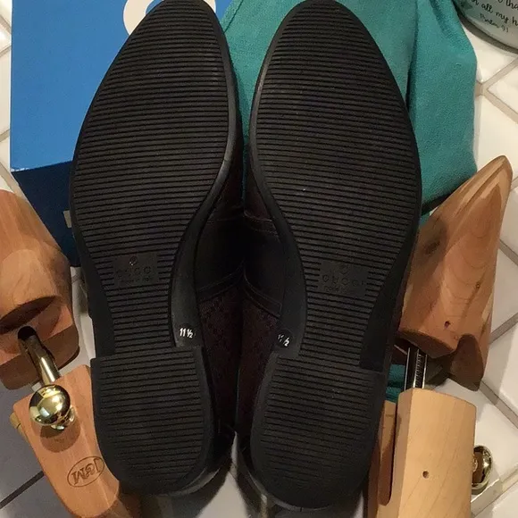 Gucci men’s loafers used conditions 11.5/12