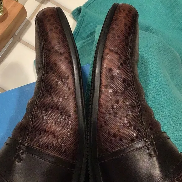 Gucci men’s loafers used conditions 11.5/12