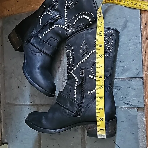 Guess Experanz Studded Black Leather Moto Calf Length Boots Women's Size 6.5 Med