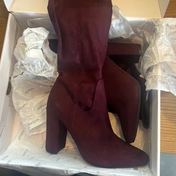 GUESS MIREYA2 DARK RED KNEE HIGH HEEL BOOTS NIB  6