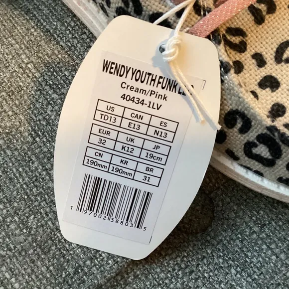 Hey Dude Little Girls Wendy Funk Leopard Casual Moccasin Sneakers, size 13