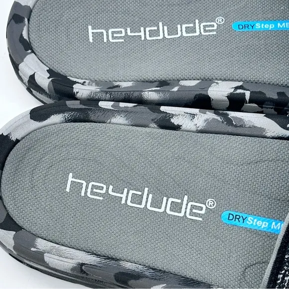 Hey Dude Sandals. Size 9