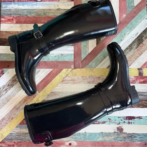 Hunter Women’s Tall Rain Boots Black Glossy EUC Adjustable Ankle/Calf Belt SZE 6