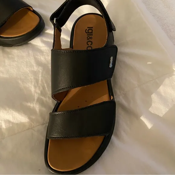 IGI &amp; Company Made in Italy Sandals NWOT