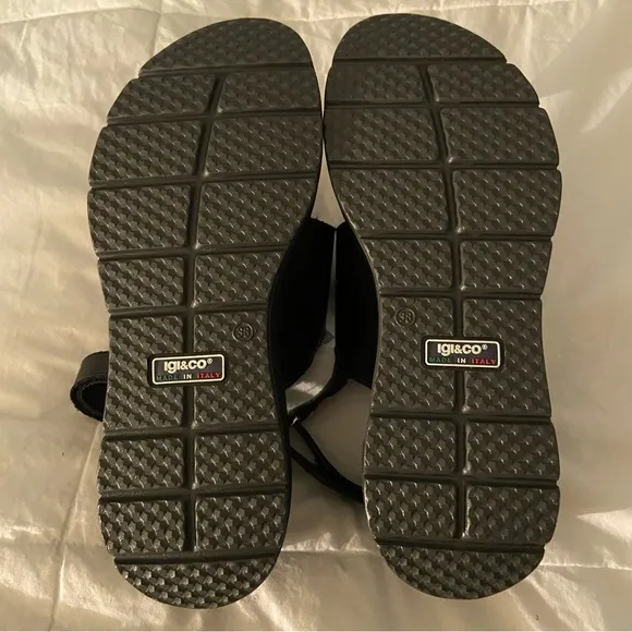 IGI &amp; Company Made in Italy Sandals NWOT