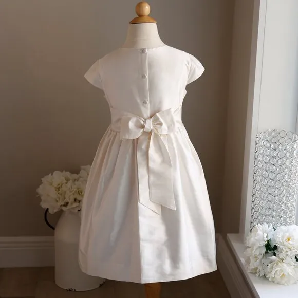 Ivory Silk Flower Girl Special Occasion Portrait Dress Boutique Size 6/7 NWT