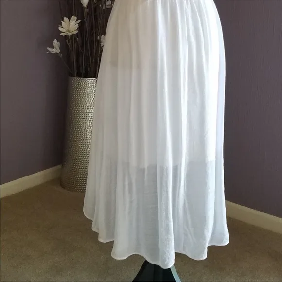 IzByer Bright White Strapless Hi Lo Gauze Dress with belt LIKE NEW