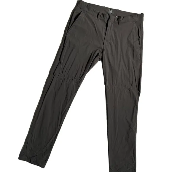 J. CREW BLACK 484 SLIM FIT STRETCH TECH CHINO SIZE 31x32