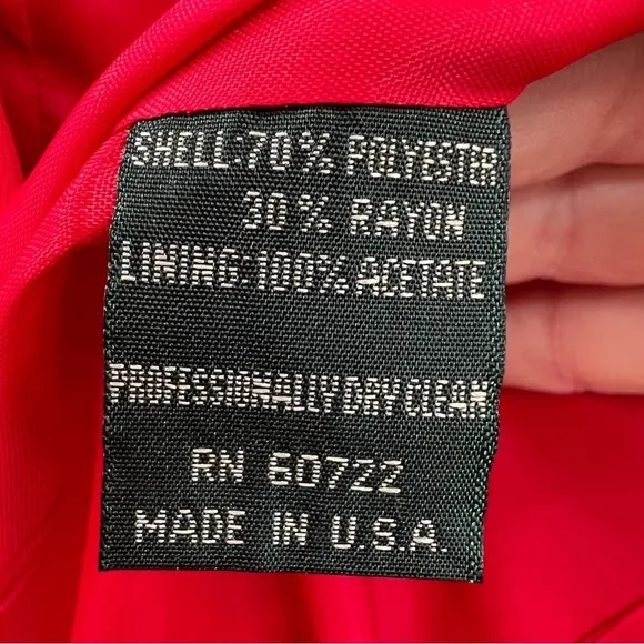 J. Mclaughlin For Sanyo Red Lined Long Sleeve Button Up Notched Lapel Blazer