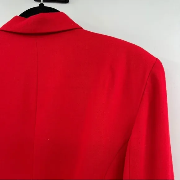 J. Mclaughlin For Sanyo Red Lined Long Sleeve Button Up Notched Lapel Blazer