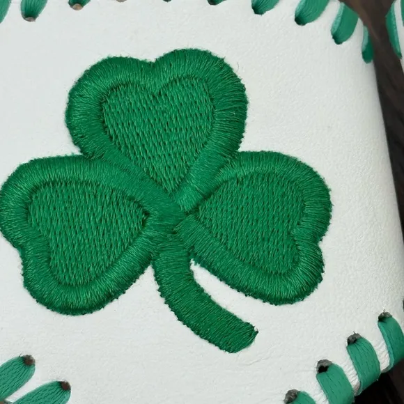 JACK ROGERS LIMITED EDITION SHAMROCK THONG LEATHER SANDALS