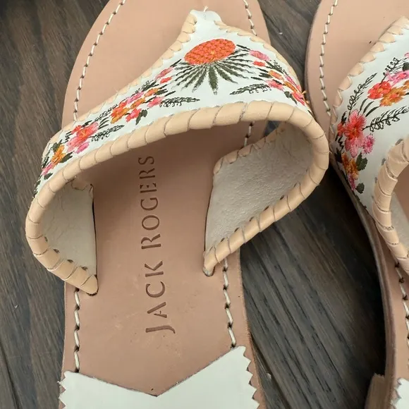 JACK ROGERS LIMITED EDITIONPINEAPPLE FLORAL THONG SANDALS