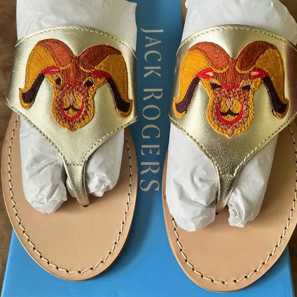 JACK ROGERS NIB AUTH GOLD METALLIC LEATHER ARIES EMBROIDERY THONG SANDALS