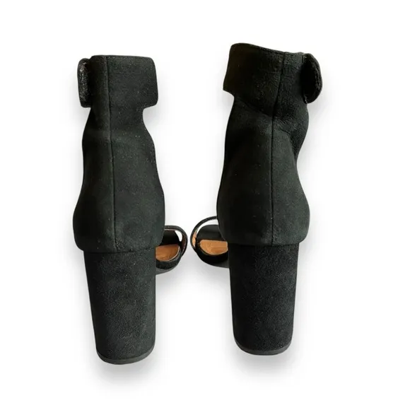 Jeffrey Campbell Holvey Black Suede Ankle Strap Chunky Block Heel Sandals 6