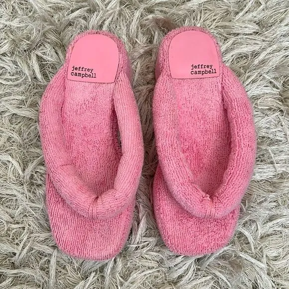 Jeffrey Campbell Luau 2 Terrycloth Platform Thong Sandals in Pink size 6
