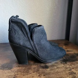 JEFFREY CAMPBELL Rosee Bootie Black Suede Leather Stacked Heel Boots Womens 7.5