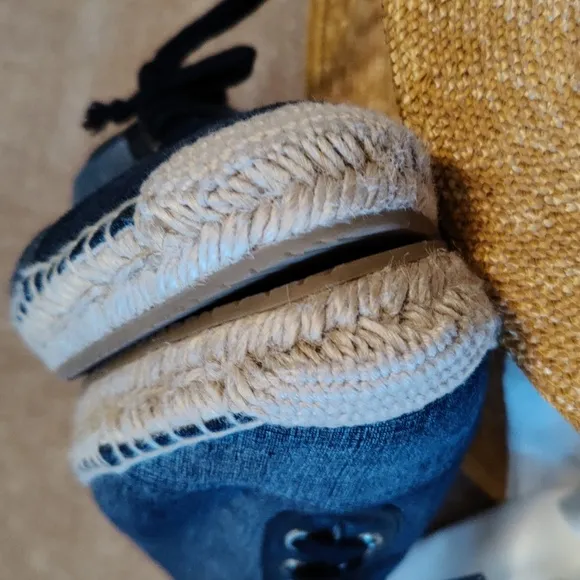 Jimmy Choo Denim &amp; leather trim espadrilles - size 8.5