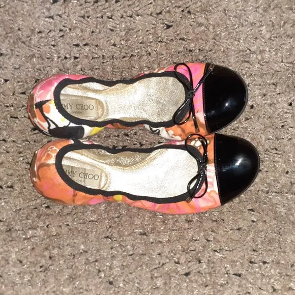 JIMMY CHOO-Wallach-Floral Pattern Ballet-Black Patent Cap Toe-Sz 37-Excellent