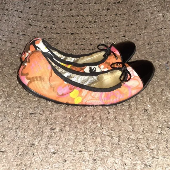 JIMMY CHOO-Wallach-Floral Pattern Ballet-Black Patent Cap Toe-Sz 37-Excellent