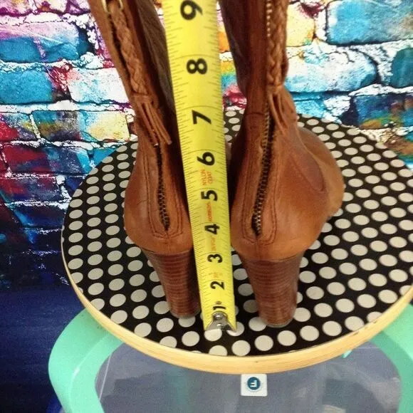 Johnston &amp; Murphy Heeled Leather Boots Booties Stacked heel 6.5 Medium