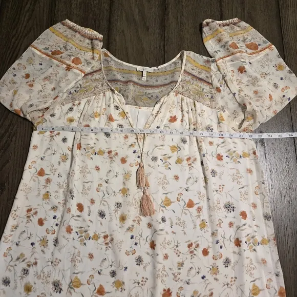 JOIE Silk Vesta Dress in Porcelain with Floral Print Boho Style Size Medium