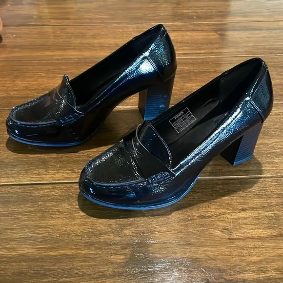 Jones New York Block Heeled Penny Loafers