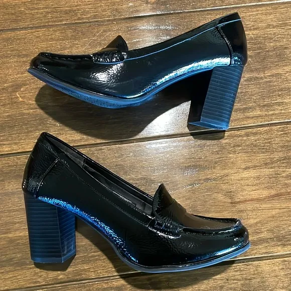 Jones New York Block Heeled Penny Loafers
