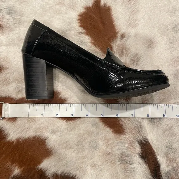 Jones New York Block Heeled Penny Loafers