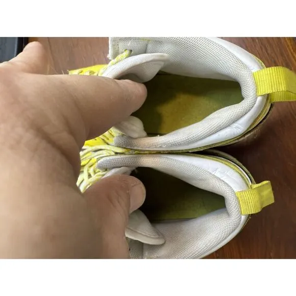 Jordan‎ 1 Mid SE Sneakers Dynamic Yellow Floral AV5173-700 Sz 1.5 Youth Unisex