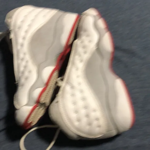 Jordan 13 retros kids 4y